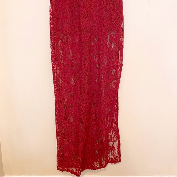 Lace Dress - Picture 6 of 8